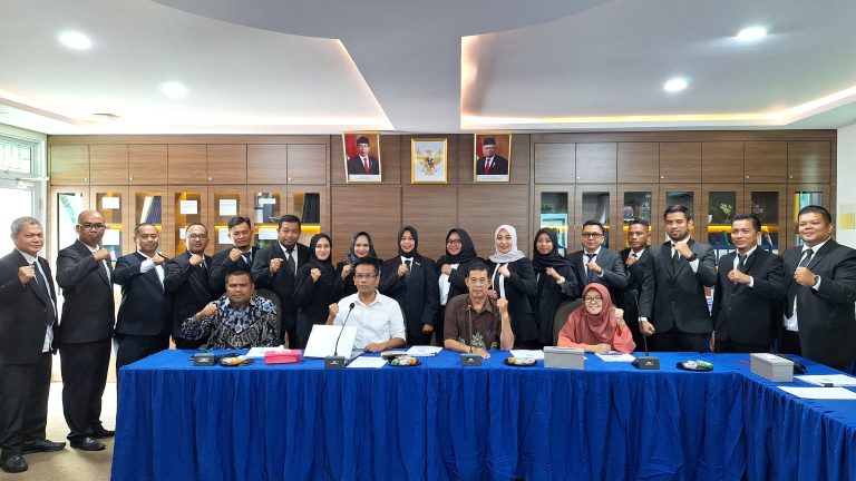 Pembukaan Seminar Proposal Program Studi Magister Manajemen FEB-UIS Tahun Akademik 2023/2024