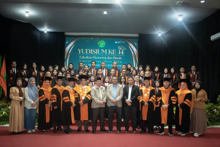 Yudisium ke-14 FEB UIS: 288 Peserta Resmi Diyudisium, Wakil Bupati Karimun Turut Menjadi Peserta Magister Manajemen